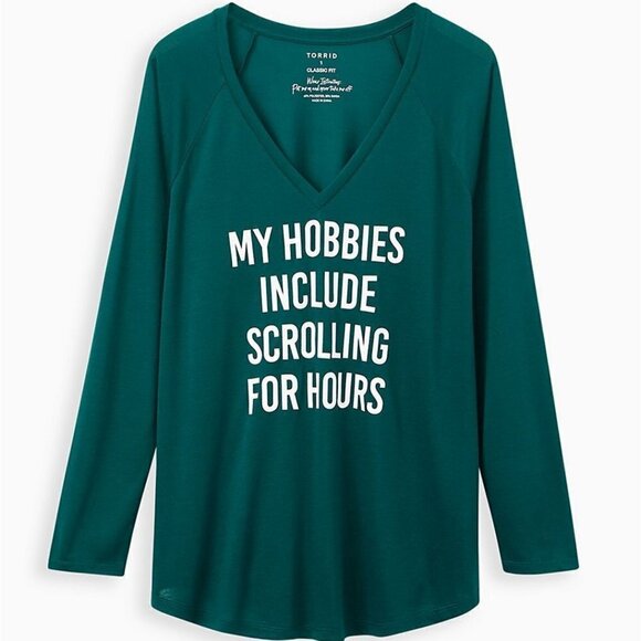 torrid Tops - Torrid - Classic Fit Raglan Tee - Hobbies Scroll Green, Plus 00, M/L, Size 10﻿﻿﻿